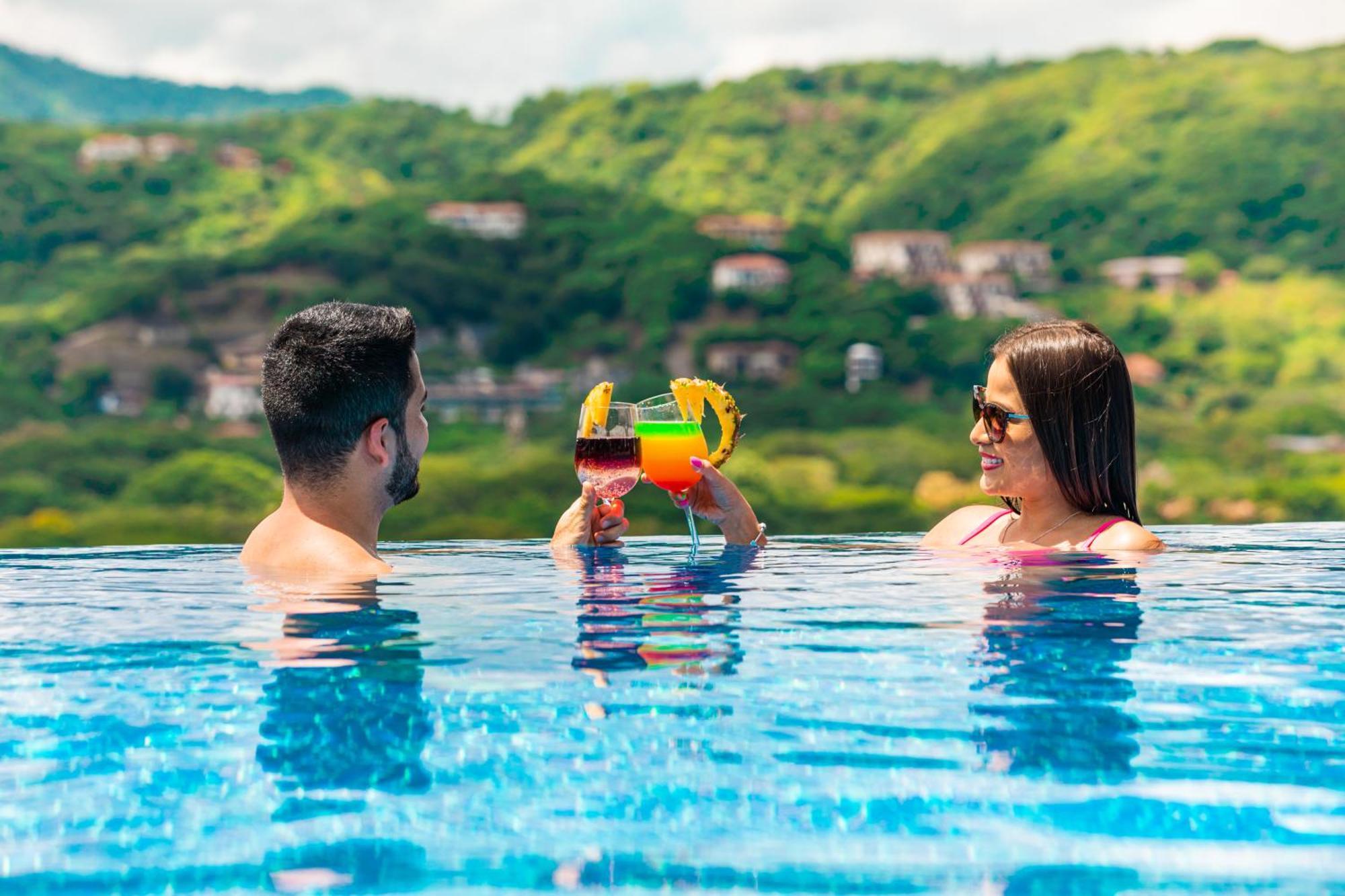 Condovac La Costa All Inclusive Playa Hermosa  Eksteriør bilde